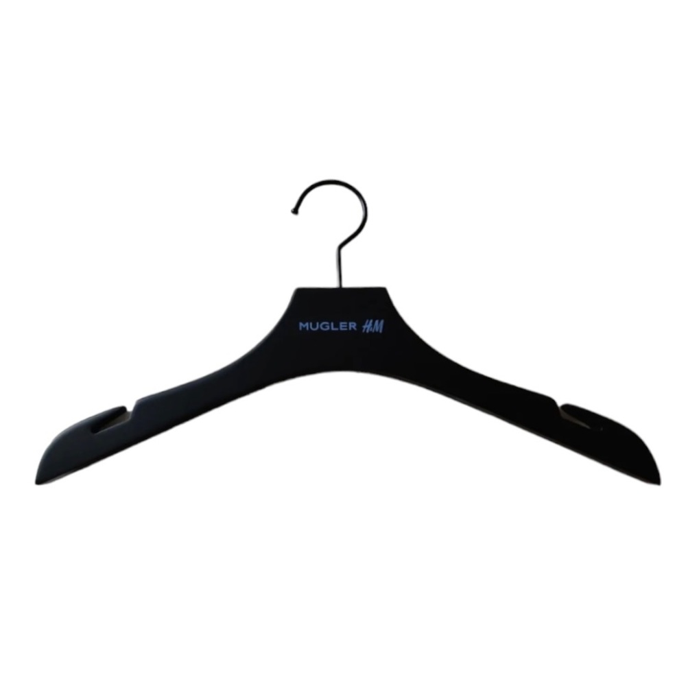 H&M x Mugler Hangers